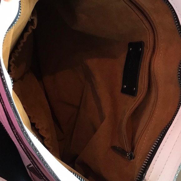 Patricia Nash leather purse - Picture 5 of 13